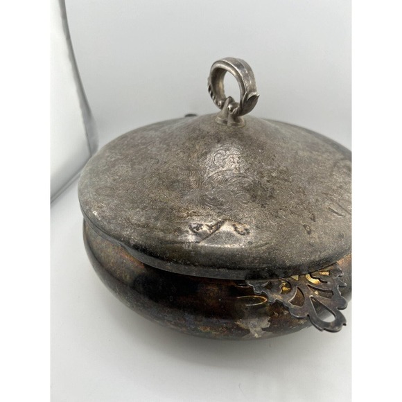 Vintage The Sheffield Silver Co. Silverplate Double Handle Round Casserole Dish - Picture 2 of 13